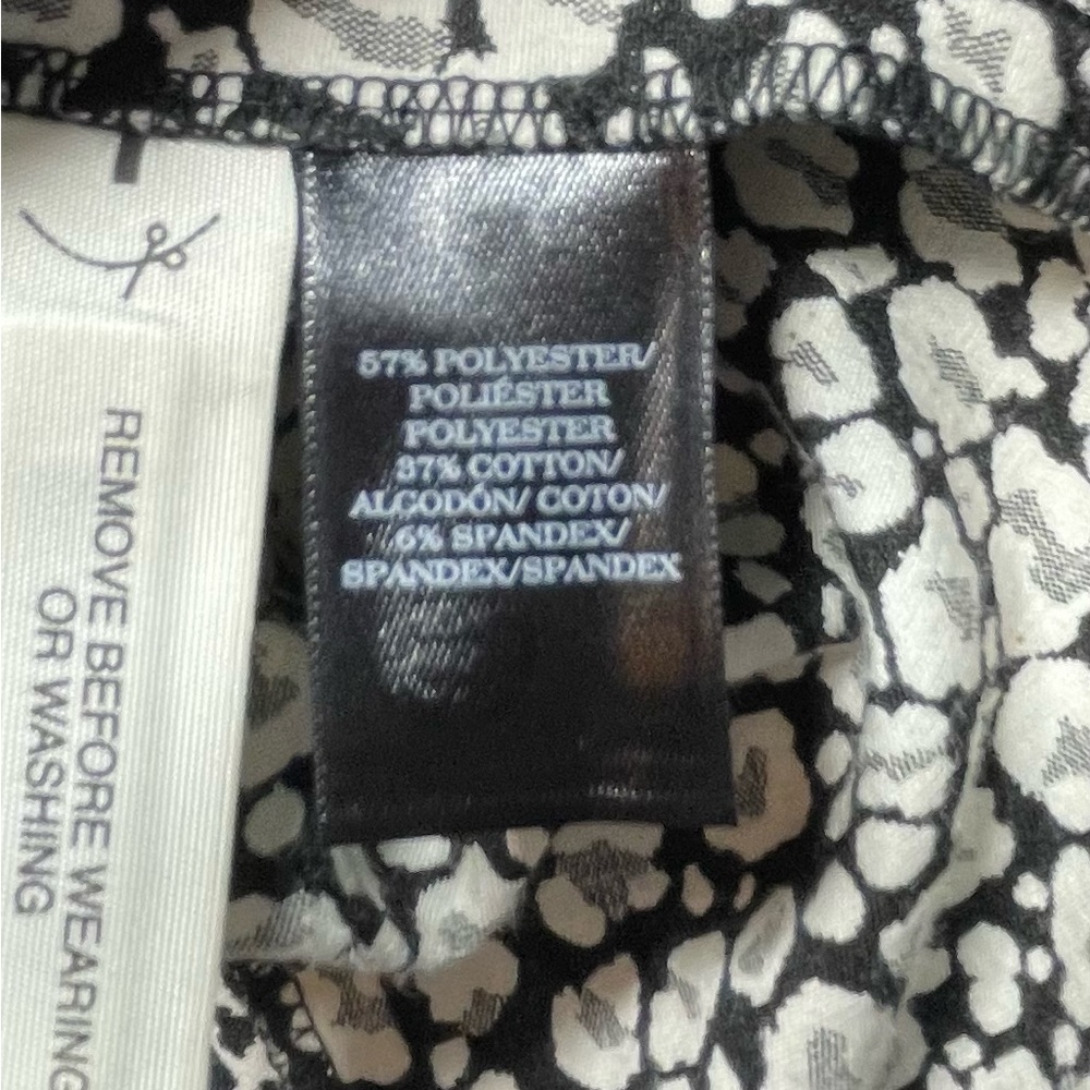 Anne Taylor Animal Print Skirt | Size 8 - Picture 12 of 13